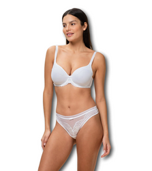 Beauty-Full Darling String majtki TRIUMPH