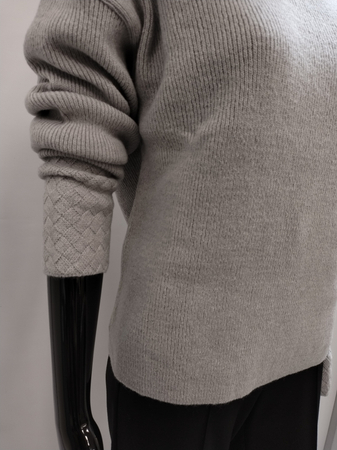 8321  Sweter AL-BO
