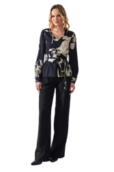 7670 EZURI  Elegancka bluzka z nadrukiem ISOLA