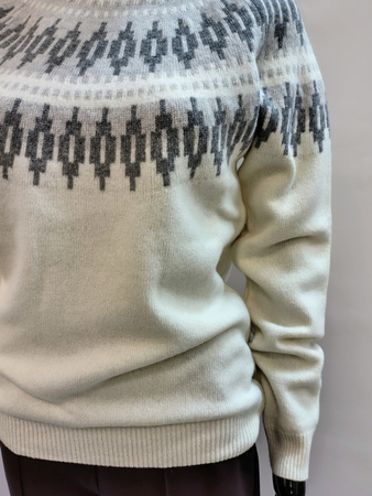 8365/1  Sweter AL-BO