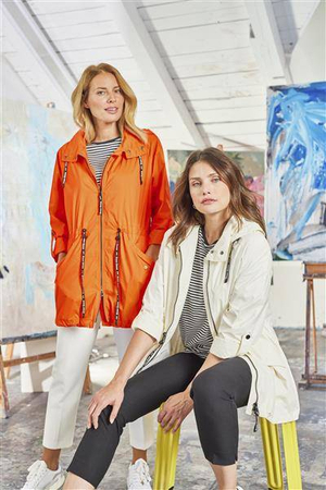 13440772  Parka GREEN GOOSE