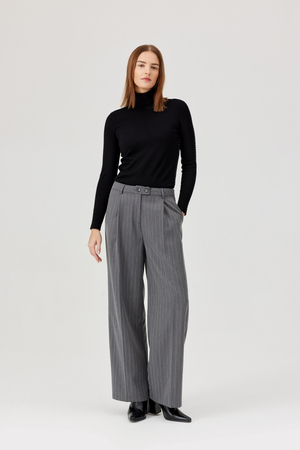 FR005-5-02  Sweter FERIA