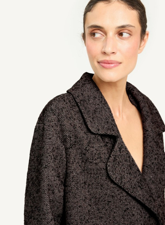 18643 KMX Kurtka z naszywanymi kieszeniami - czekoladowa