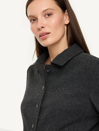 10795 KMX Żakiet z miękkiej dzianiny zapinany na guziki - brązowy