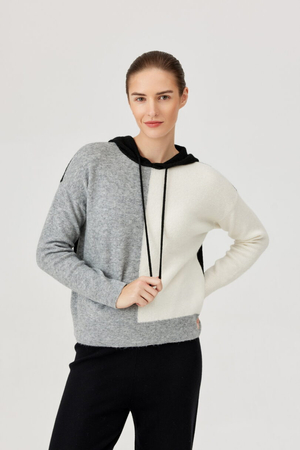 FR008-5-02  Sweter FERIA