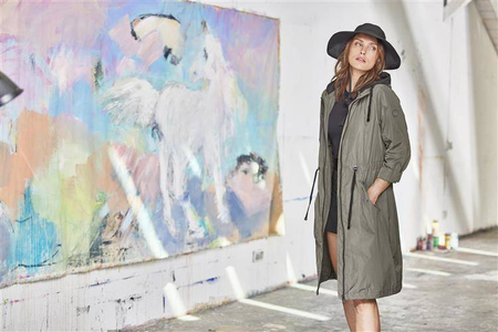 13423733  Parka GREEN GOOSE