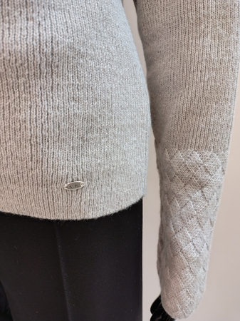8321  Sweter AL-BO