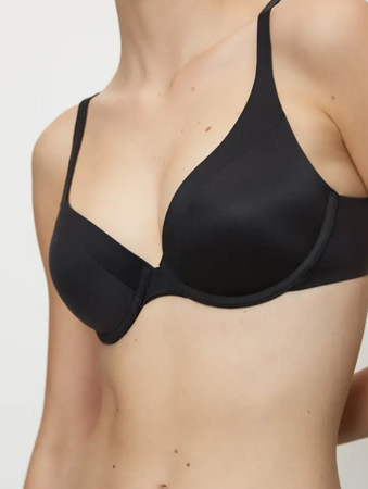 Body Make-up Soft Touch WHP /04  biustono TRIUMPH