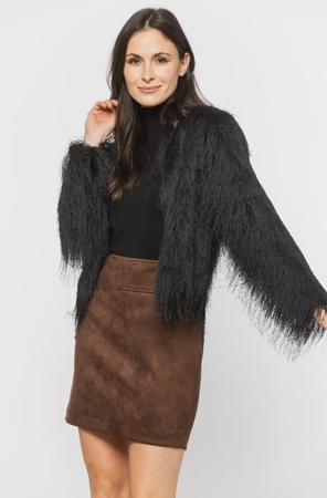 B1-00420  Czarne futro BIALCON