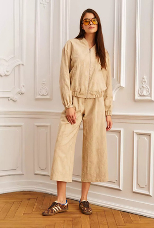 7493-2   Bomberka EZURI