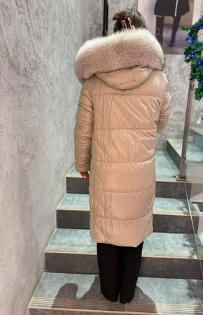 JTTW577-100-1  Kurtka FAN LEATHER perłowy beż