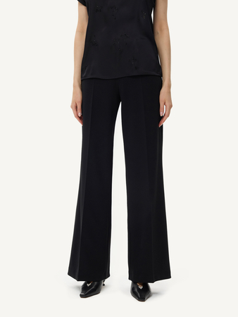 80931 KMX Czarne spodnie z szeroką nogawką i elastyczną talią