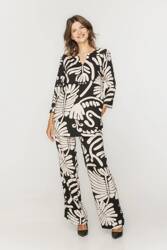 B3-04300  Spodnie BIALCON