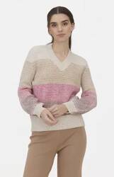 224031  Sweter WNT