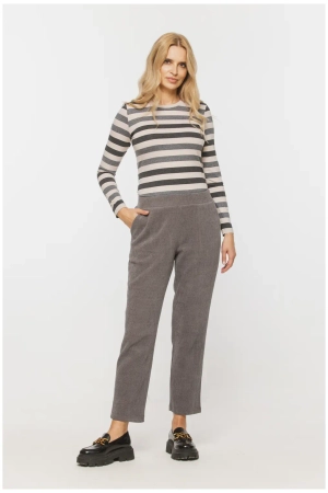 R1-05800  Bluzka BIALCON