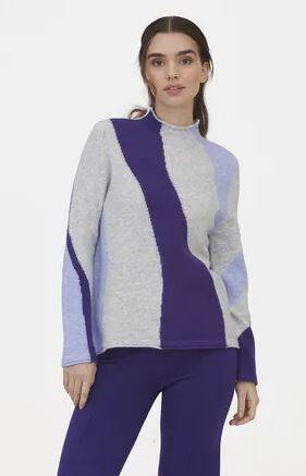 224035-21  Sweter WNT