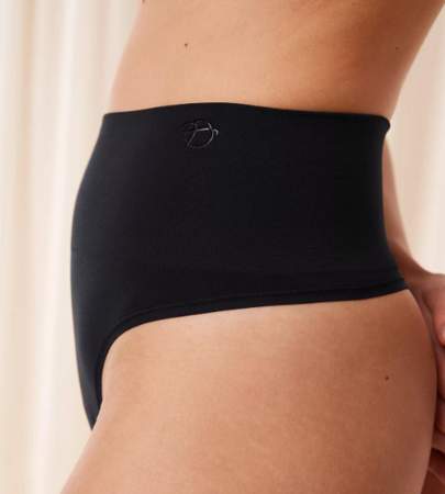 Triumph Soft Sculpt Bandeau String /04  Majtk